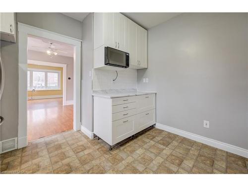 151 Courtland Avenue E, Kitchener, ON - Indoor