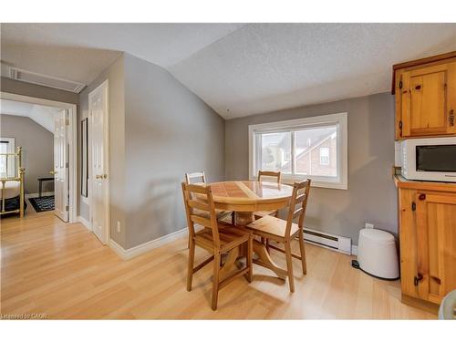 151 Courtland Avenue E, Kitchener, ON - Indoor Photo Showing Dining Room