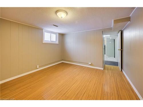 151 Courtland Avenue E, Kitchener, ON - Indoor Photo Showing Other Room