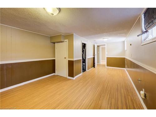 151 Courtland Avenue E, Kitchener, ON - Indoor Photo Showing Other Room