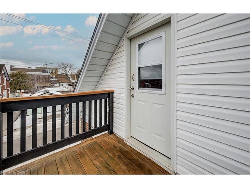 151 Courtland Avenue E, Kitchener, ON - Outdoor With Exterior