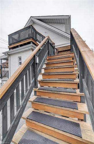 151 Courtland Avenue E, Kitchener, ON - Outdoor With Exterior