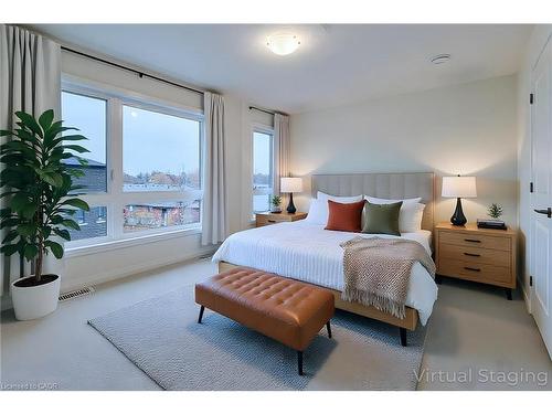 20-720 Grey Street, Brantford, ON - Indoor Photo Showing Bedroom