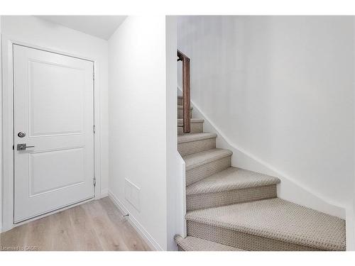 20-720 Grey Street, Brantford, ON - Indoor Photo Showing Other Room