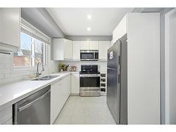 21 Palmolive Street  Brampton, ON L6R 1P5