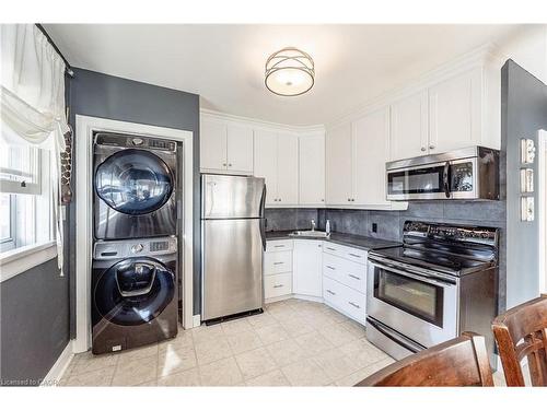 419 Talbot Street, Hamilton, ON - Indoor