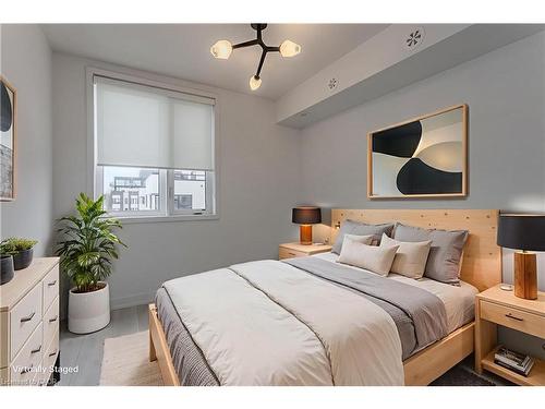 815-1133 Cooke Boulevard, Burlington, ON - Indoor Photo Showing Bedroom