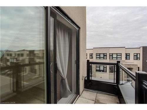 815-1133 Cooke Boulevard, Burlington, ON - Outdoor With Balcony