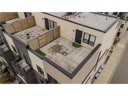 815-1133 Cooke Boulevard, Burlington, ON - 