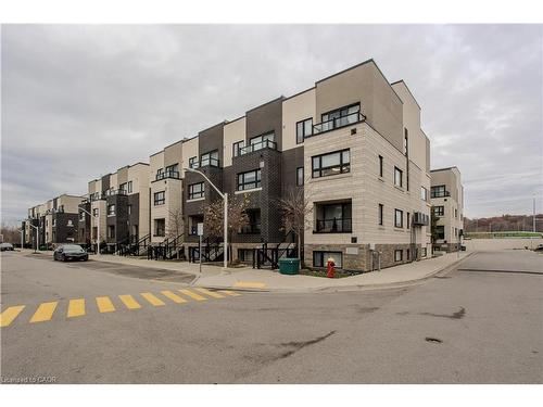 815-1133 Cooke Boulevard, Burlington, ON - Outdoor