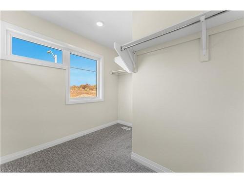 142 Willson Drive, Thorold, ON - Indoor