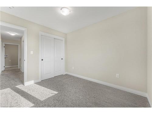 142 Willson Drive, Thorold, ON - Indoor Photo Showing Other Room