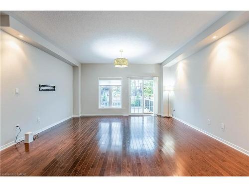 5195 Angel Stone Drive, Mississauga, ON - Indoor Photo Showing Other Room