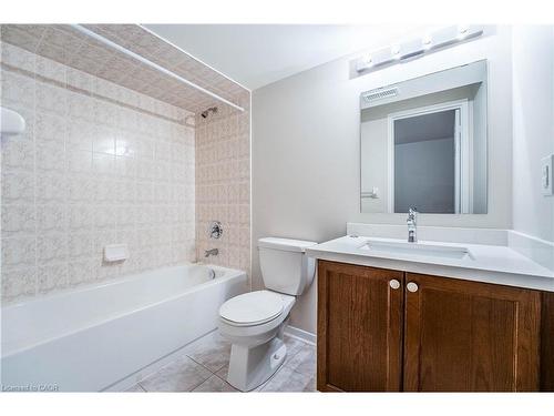 5195 Angel Stone Drive, Mississauga, ON - Indoor Photo Showing Bathroom
