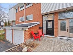 5556 Schueller Avenue  Burlington, ON L7L 3T2