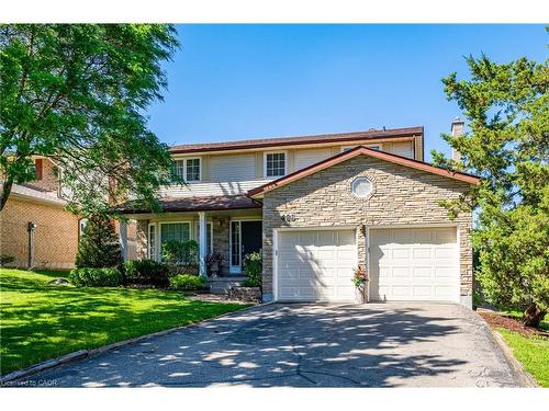488 Heather Hill Place, Waterloo, ON - Outdoor With Facade