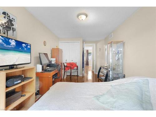 75 Marisa Street, Kitchener, ON - Indoor Photo Showing Bedroom