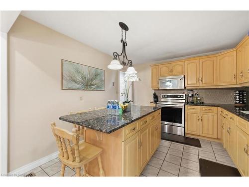 364 Roselawn Place, Waterloo, ON - Indoor Photo Showing Kitchen