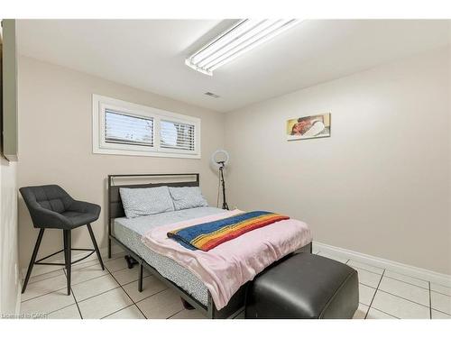 364 Roselawn Place, Waterloo, ON - Indoor Photo Showing Bedroom