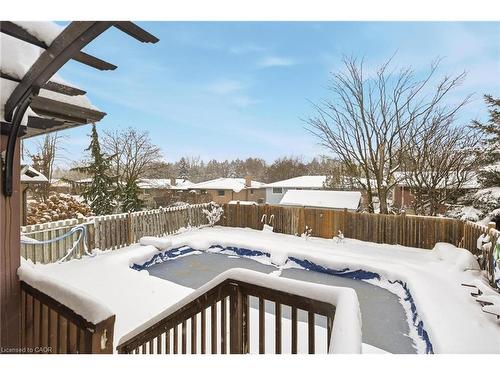 364 Roselawn Place, Waterloo, ON - Outdoor