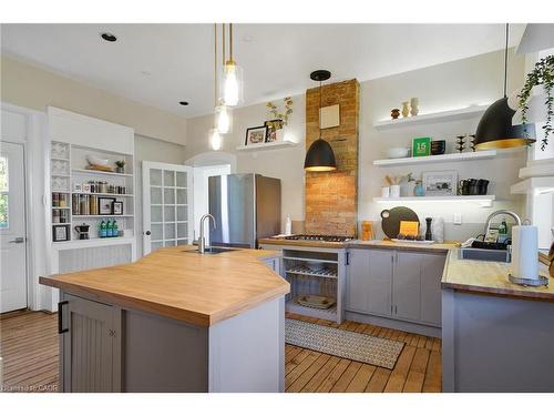 78 William Street W, Waterloo, ON - Indoor Photo Showing Kitchen