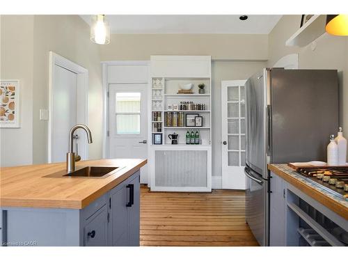 78 William Street W, Waterloo, ON - Indoor Photo Showing Kitchen