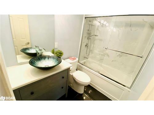 Main-1601 Sandgate Crescent, Mississauga, ON - Indoor Photo Showing Bathroom