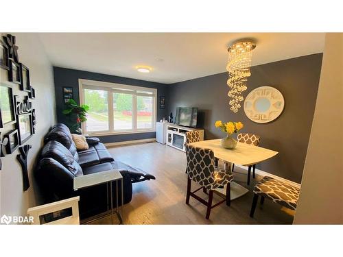 Main-1601 Sandgate Crescent, Mississauga, ON - Indoor