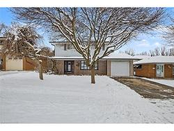 37 Sunrise Crescent  Hamilton, ON L9H 3S1