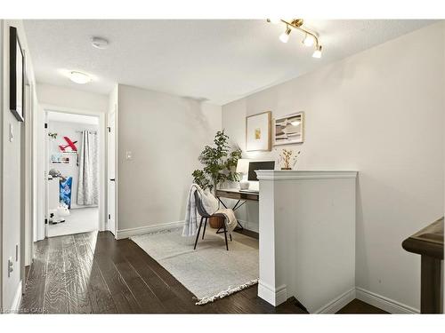 263 Pumpkin Pass, Hamilton, ON - Indoor