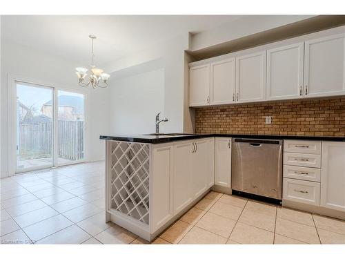 468 Stonehenge Drive, Ancaster, ON - Indoor Photo Showing Kitchen