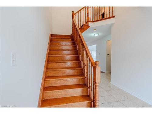 468 Stonehenge Drive, Ancaster, ON - Indoor Photo Showing Other Room