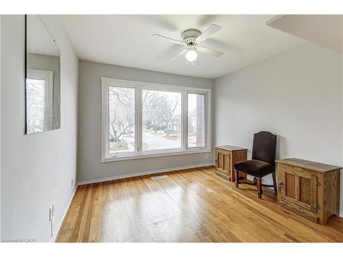 2420 Maryvale Court, Burlington, ON - Indoor Photo Showing Other Room