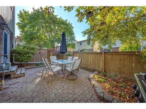 101-5061 Pinedale Avenue, Burlington, ON - Outdoor With Deck Patio Veranda