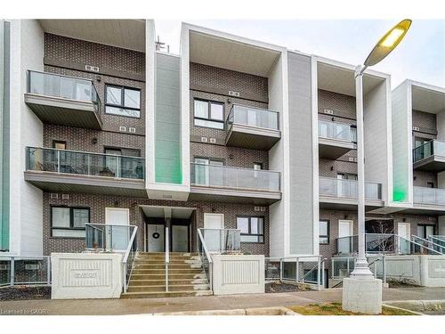 B19-1430 Highland Road W, Kitchener, ON - Outdoor With Facade