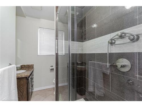 1451 Sixth Line, Oakville, ON - Indoor Photo Showing Bathroom
