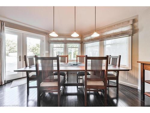 963 Owenwood Drive, Mississauga, ON - Indoor Photo Showing Dining Room
