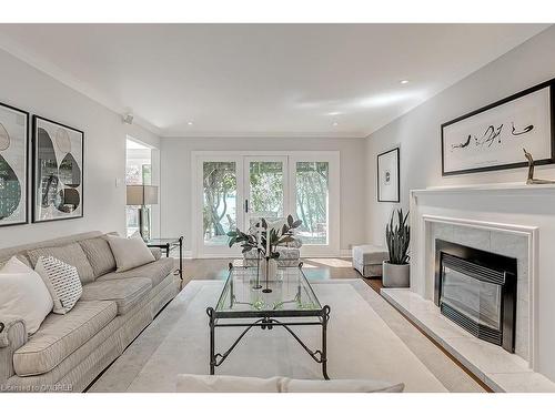 278 North Shore Boulevard E, Burlington, ON - Indoor Photo Showing Living Room With Fireplace