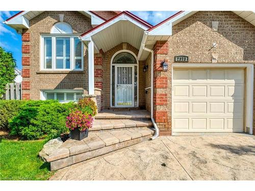 2373 Grand Ravine Drive, Oakville, ON - Outdoor With Facade
