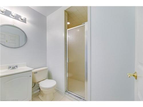 2373 Grand Ravine Drive, Oakville, ON - Indoor Photo Showing Bathroom