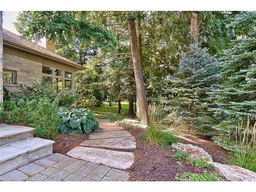 177 Lovers Lane, Ancaster, ON - Outdoor