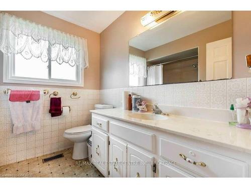 13254 Britannia Road, Milton, ON - Indoor Photo Showing Bathroom