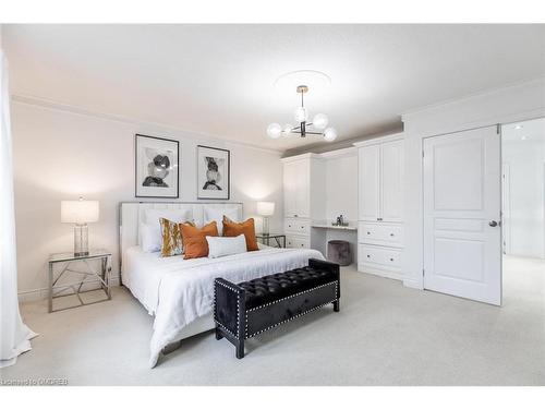 4617 Cornerstone Drive, Burlington, ON - Indoor Photo Showing Bedroom
