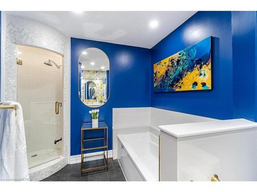 Ph10-1300 Bloor Street, Mississauga, ON - Indoor Photo Showing Bathroom
