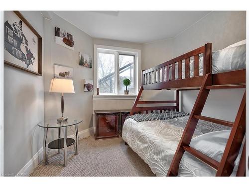 13215 Guelph Line, Campbellville, ON - Indoor Photo Showing Bedroom