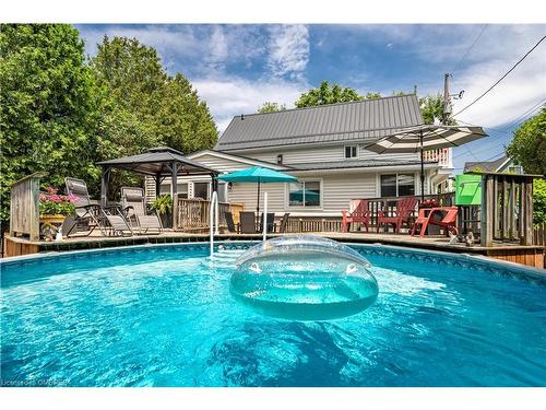 4 6Th Street, Grimsby, ON - Outdoor With Above Ground Pool With Backyard