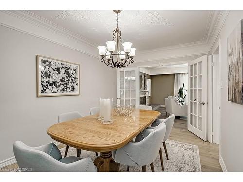 1123 Lakeshore Road E, Oakville, ON - Indoor Photo Showing Dining Room