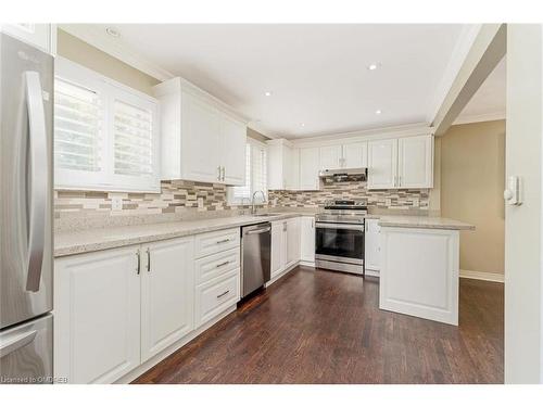9227 Sixth Line, Halton Hills, ON - Indoor Photo Showing Kitchen With Stainless Steel Kitchen With Upgraded Kitchen