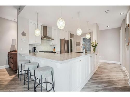 701-181 James Street N, Hamilton, ON - Indoor Photo Showing Kitchen With Upgraded Kitchen