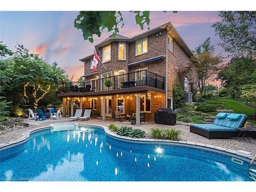 1522 Canada Court, Oakville, ON - Outdoor With In Ground Pool With Deck Patio Veranda With Backyard With Exterior
